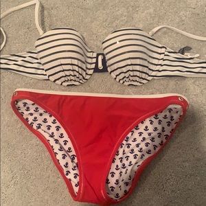Women’s size M Sperry bikini set